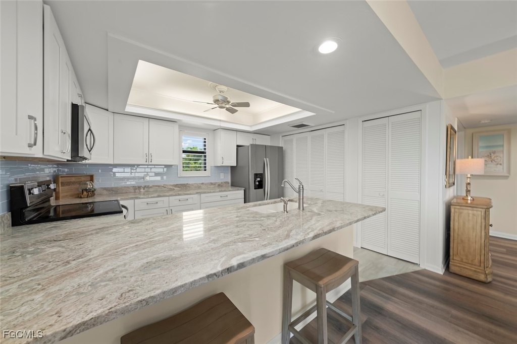 Captiva, Florida, 33924, United States, 2 Bedrooms Bedrooms, ,2 BathroomsBathrooms,Residential,Forsale,1998636