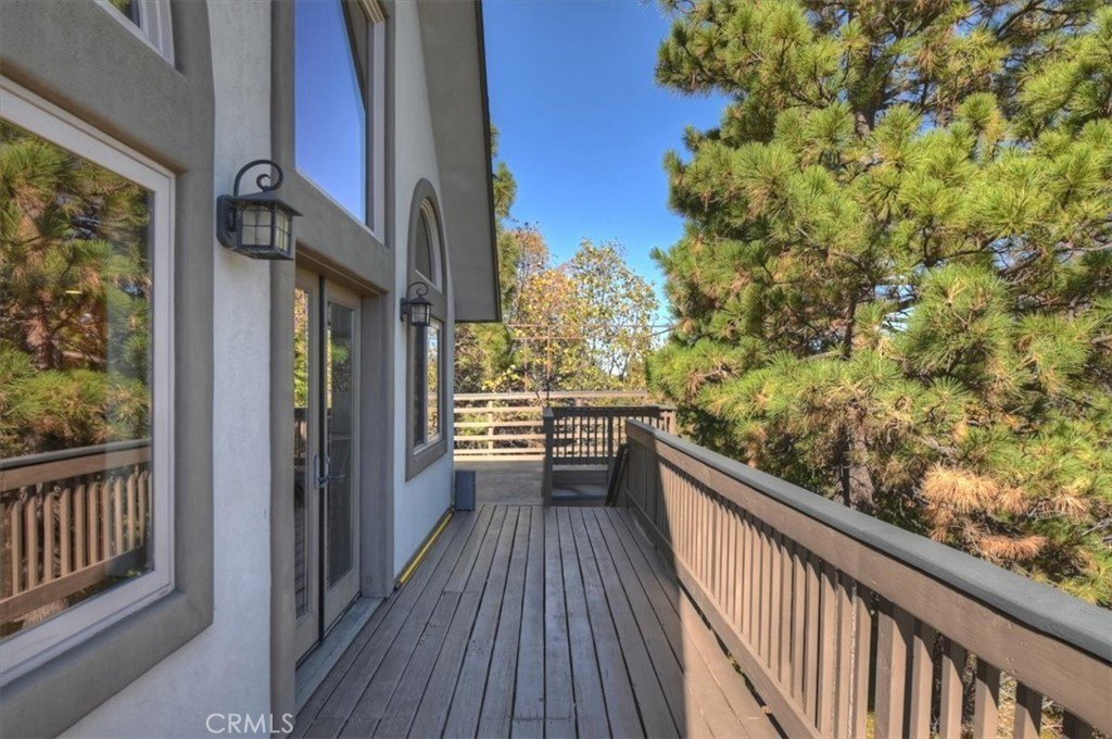 Lake Arrowhead, California, 92352, United States, 4 Bedrooms Bedrooms, ,3 BathroomsBathrooms,Residential,Forsale,2000288