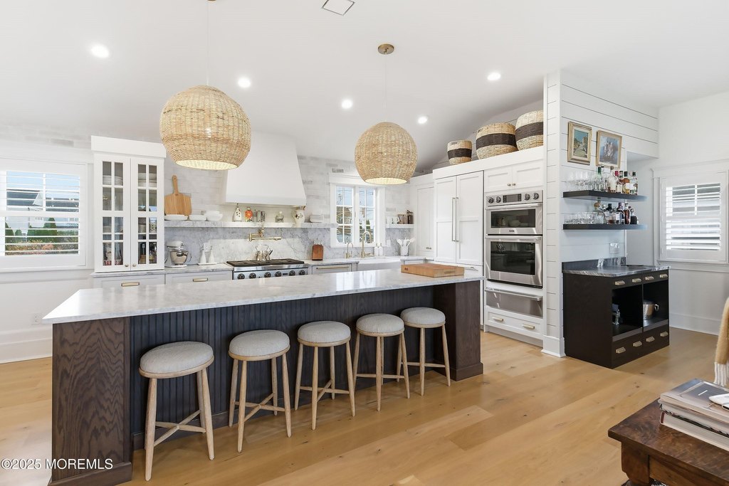 Avon-by-the-sea, New Jersey, 07717, United States, 3 Bedrooms Bedrooms, ,2.5 BathroomsBathrooms,Residential,Forsale,2004833