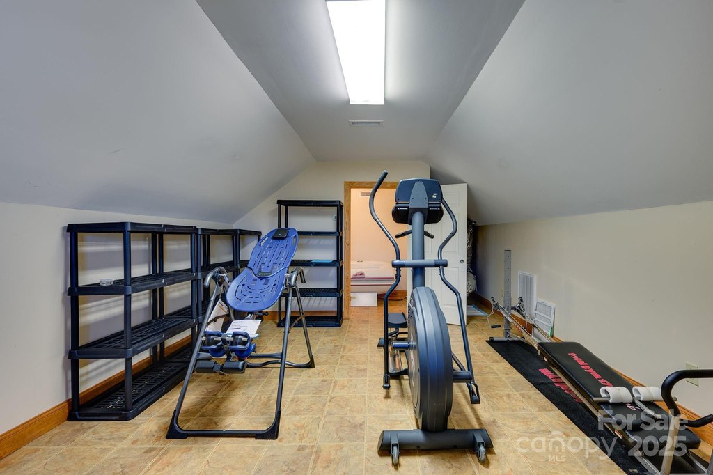 Newton, North Carolina, 28658, United States, 3 Bedrooms Bedrooms, ,2.5 BathroomsBathrooms,Residential,Forsale,2007721