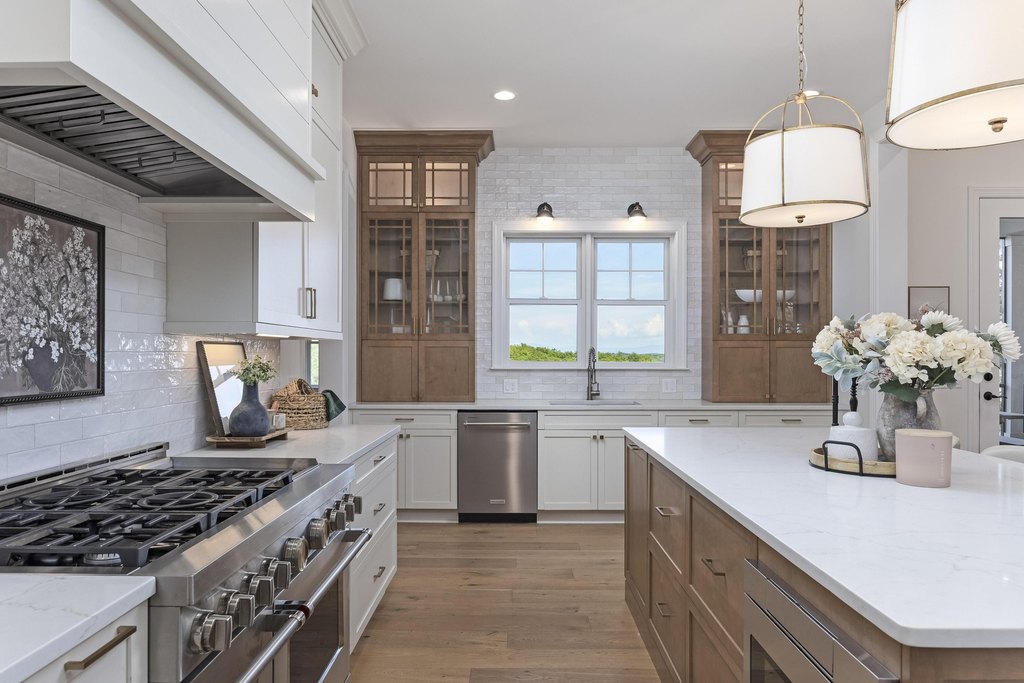 Ooltewah, Tennessee, 37363, United States, 5 Bedrooms Bedrooms, ,4.5 BathroomsBathrooms,Residential,Forsale,2009604