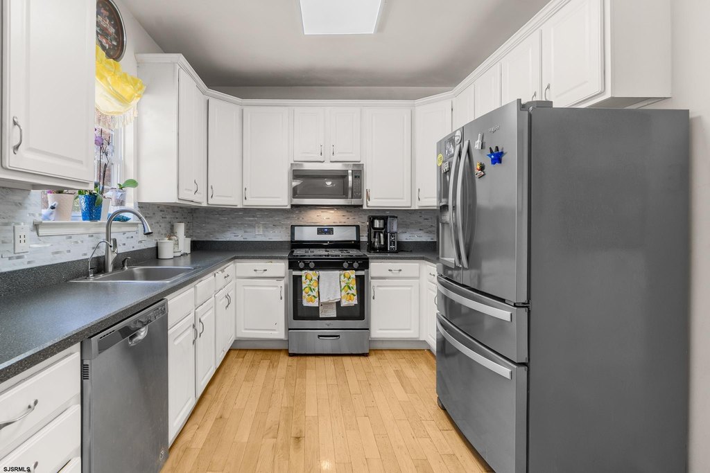 Egg Harbor Township, New Jersey, 08234, United States, 4 Bedrooms Bedrooms, ,2.5 BathroomsBathrooms,Residential,Forsale,1994153