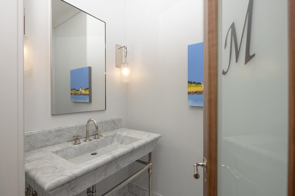 North Hampton, New Hampshire, 03862, United States, 4 Bedrooms Bedrooms, ,3.5 BathroomsBathrooms,Residential,Forsale,2004720