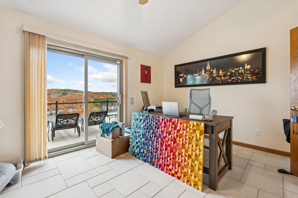 Alton, New Hampshire, 03810, United States, 3 Bedrooms Bedrooms, ,3.5 BathroomsBathrooms,Residential,Forsale,2004704