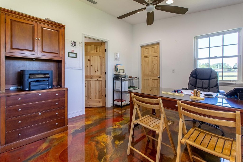 DUNNELLON, Florida, 34431, United States, 5 Bedrooms Bedrooms, ,2.5 BathroomsBathrooms,Residential,Forsale,2009539