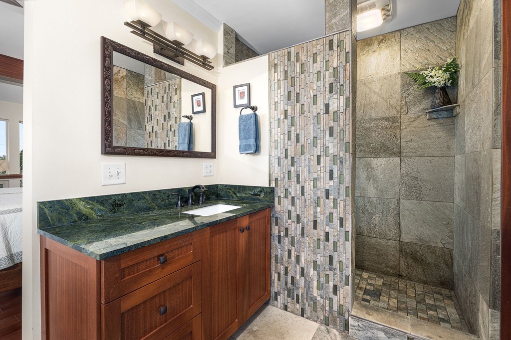 Kailua-Kona, Hawaii, 96740, United States, 4 Bedrooms Bedrooms, ,3 BathroomsBathrooms,Residential,Forsale,2004394