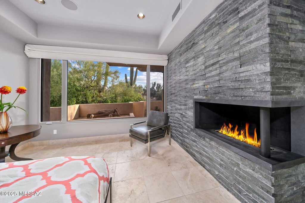 Tucson, Arizona, 85718, United States, 5 Bedrooms Bedrooms, ,5.5 BathroomsBathrooms,Residential,Forsale,2004423