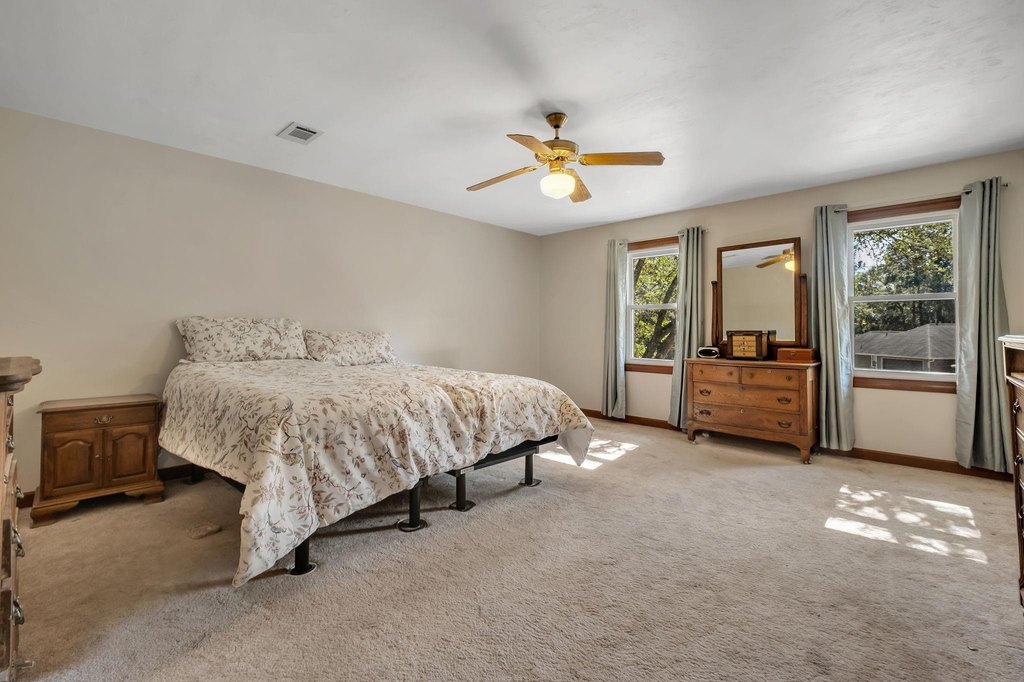 Tallahassee, Florida, 32312, United States, 3 Bedrooms Bedrooms, ,2.5 BathroomsBathrooms,Residential,Forsale,2004637