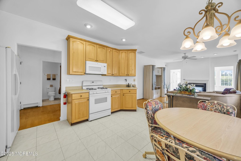 Manchester, New Jersey, 08759, United States, 2 Bedrooms Bedrooms, ,2 BathroomsBathrooms,Residential,Forsale,1966081