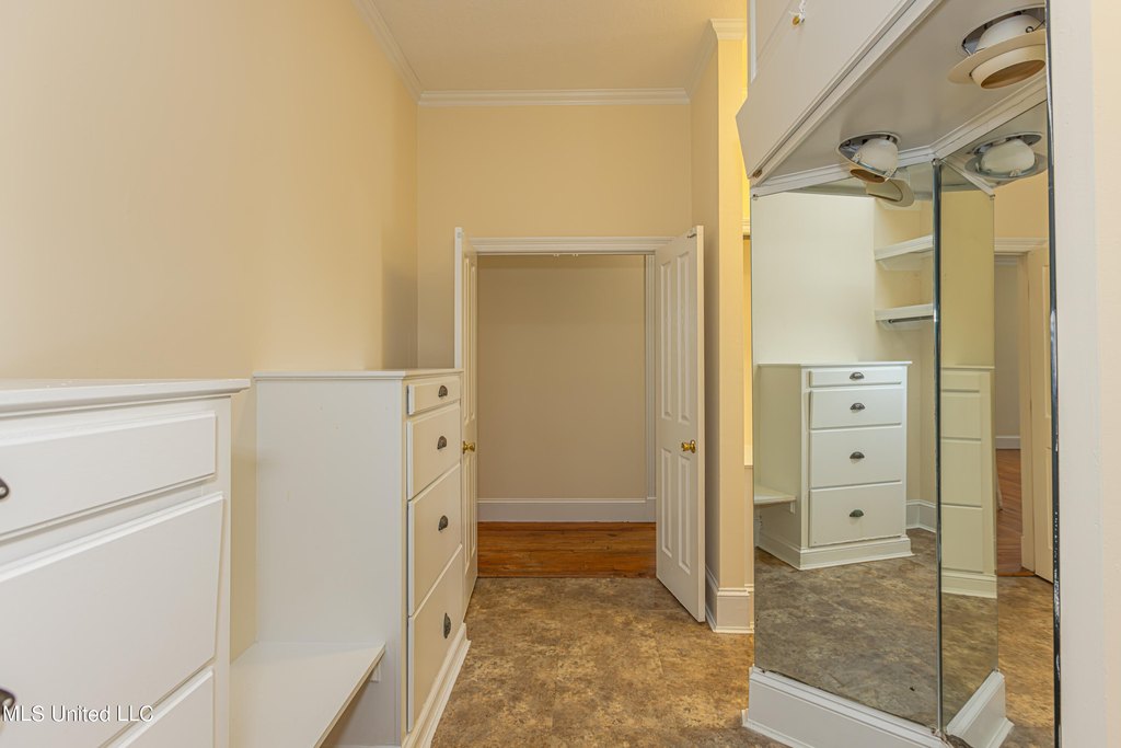 Flora, Mississippi, 39071, United States, 4 Bedrooms Bedrooms, ,4.5 BathroomsBathrooms,Residential,Forsale,1908058