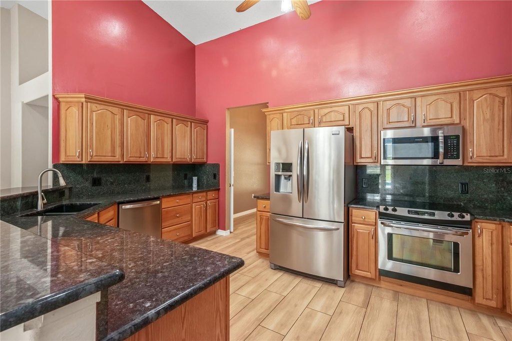 OCALA, Florida, 34475, United States, 3 Bedrooms Bedrooms, ,3 BathroomsBathrooms,Residential,Forsale,2004574