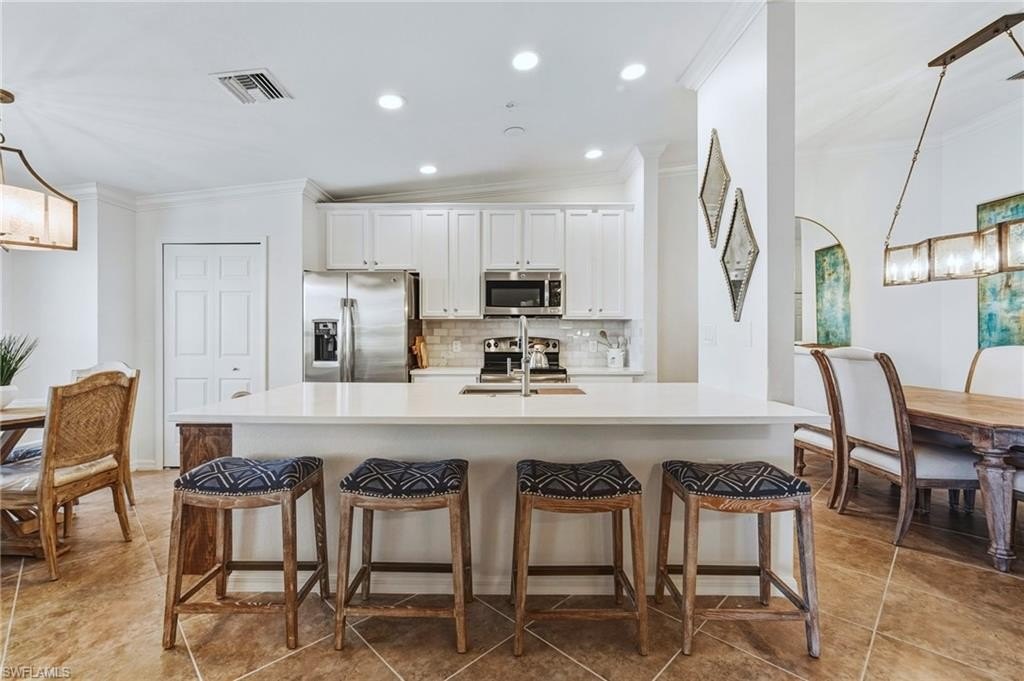 NAPLES, Florida, 34113, United States, 2 Bedrooms Bedrooms, ,2 BathroomsBathrooms,Residential,Forsale,1998628