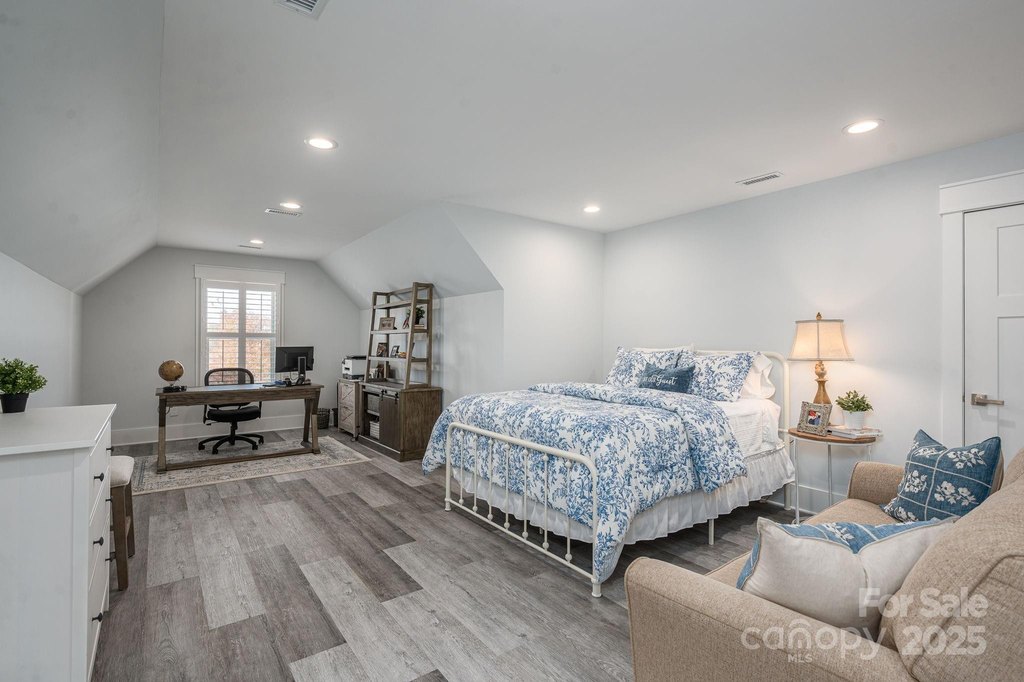 Conover, North Carolina, 28613, United States, 4 Bedrooms Bedrooms, ,3 BathroomsBathrooms,Residential,Forsale,2007718