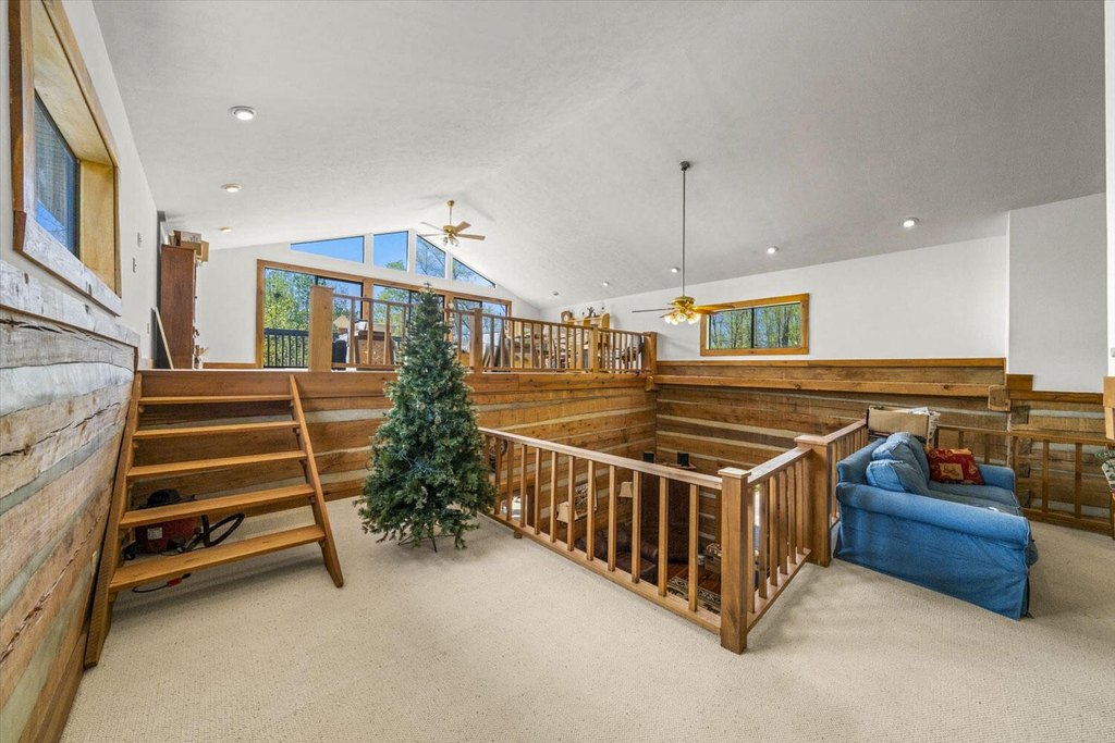 Jefferson City, Tennessee, 37760, United States, 3 Bedrooms Bedrooms, ,2 BathroomsBathrooms,Residential,Forsale,2002623