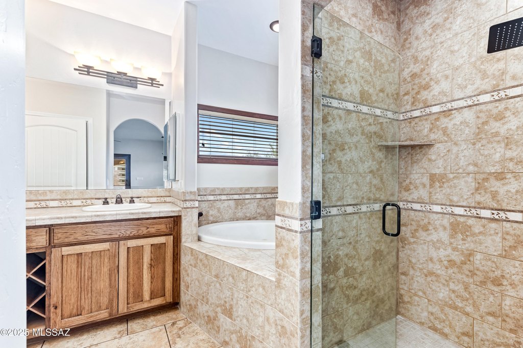 Vail, Arizona, 85641, United States, 4 Bedrooms Bedrooms, ,3.5 BathroomsBathrooms,Residential,Forsale,2004438