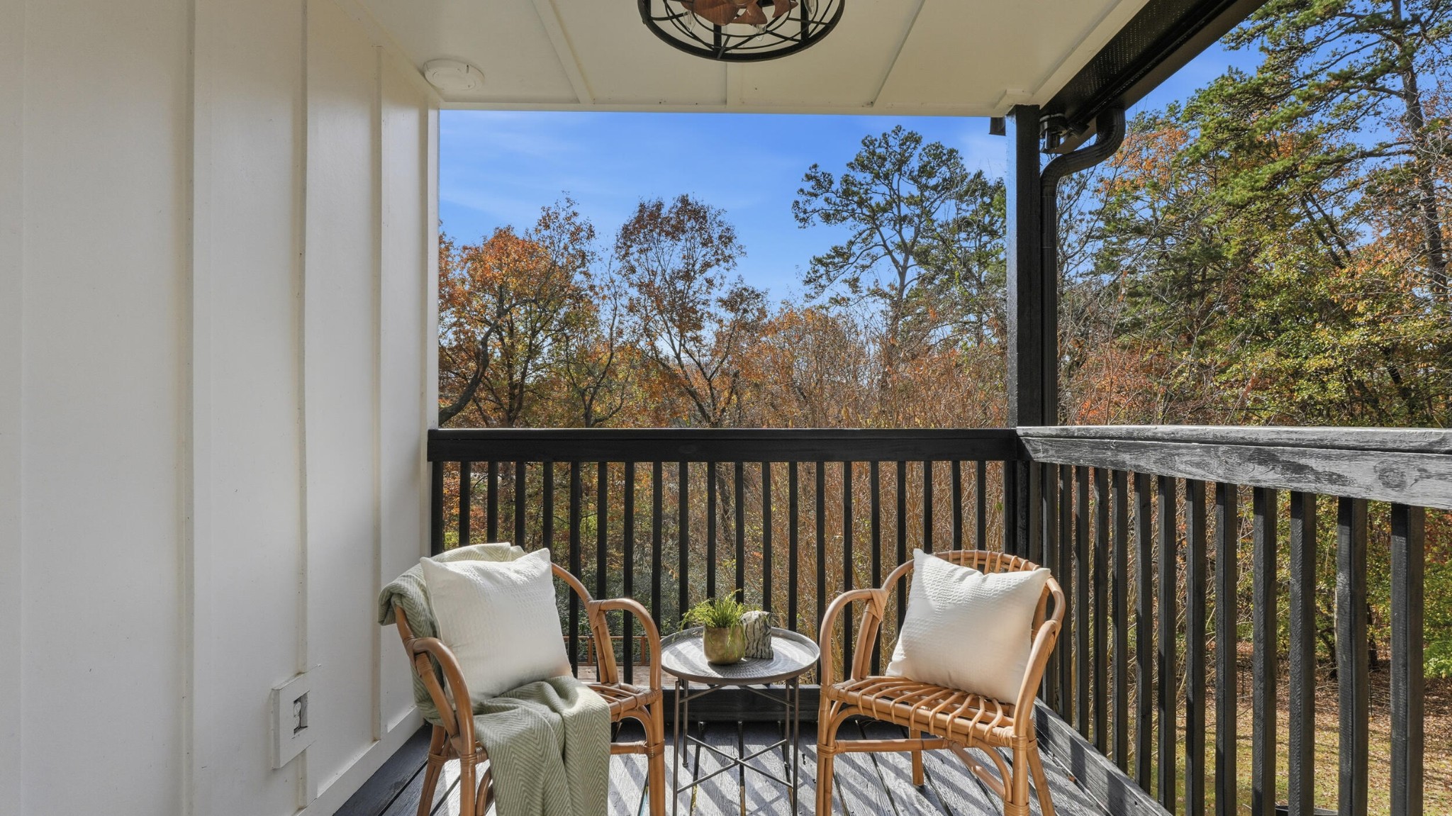 Chattanooga, Tennessee, 37416, United States, 6 Bedrooms Bedrooms, ,4 BathroomsBathrooms,Residential,Forsale,2004678