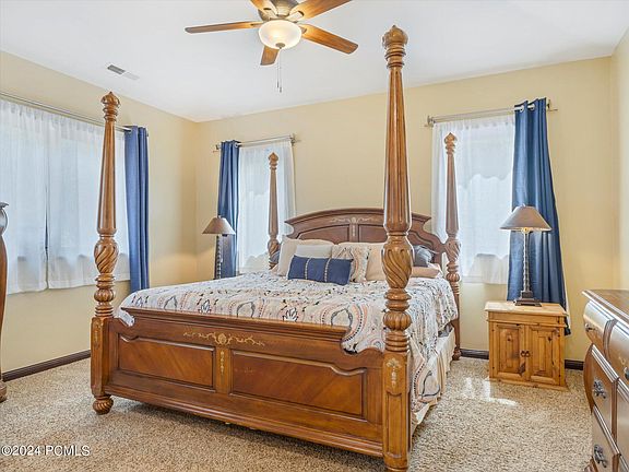 Salt Lake City, Utah, 84108, United States, 5 Bedrooms Bedrooms, ,5 BathroomsBathrooms,Residential,Forsale,2000240