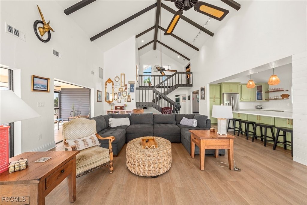 Sanibel, Florida, 33957, United States, 4 Bedrooms Bedrooms, ,3 BathroomsBathrooms,Residential,Forsale,2004791