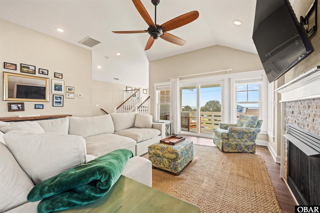 Kitty Hawk, North Carolina, 27949, United States, 4 Bedrooms Bedrooms, ,3.5 BathroomsBathrooms,Residential,Forsale,2004901