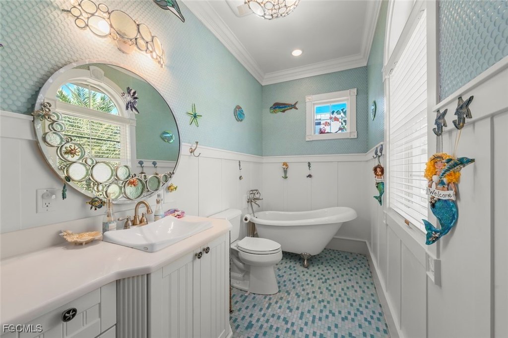 Sanibel, Florida, 33957, United States, 4 Bedrooms Bedrooms, ,4.5 BathroomsBathrooms,Residential,Forsale,2004796