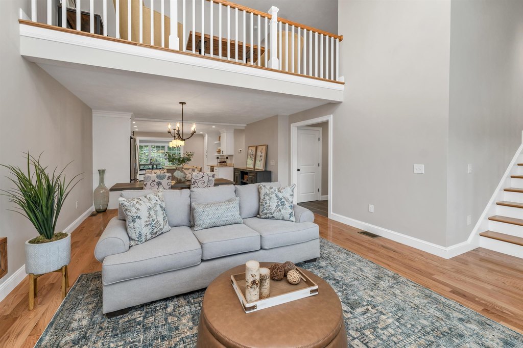 Meredith, New Hampshire, 03253, United States, 4 Bedrooms Bedrooms, ,2.5 BathroomsBathrooms,Residential,Forsale,2011245