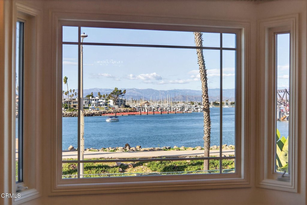 Oxnard, California, 93035, United States, 4 Bedrooms Bedrooms, ,3.5 BathroomsBathrooms,Residential,Forsale,2004312