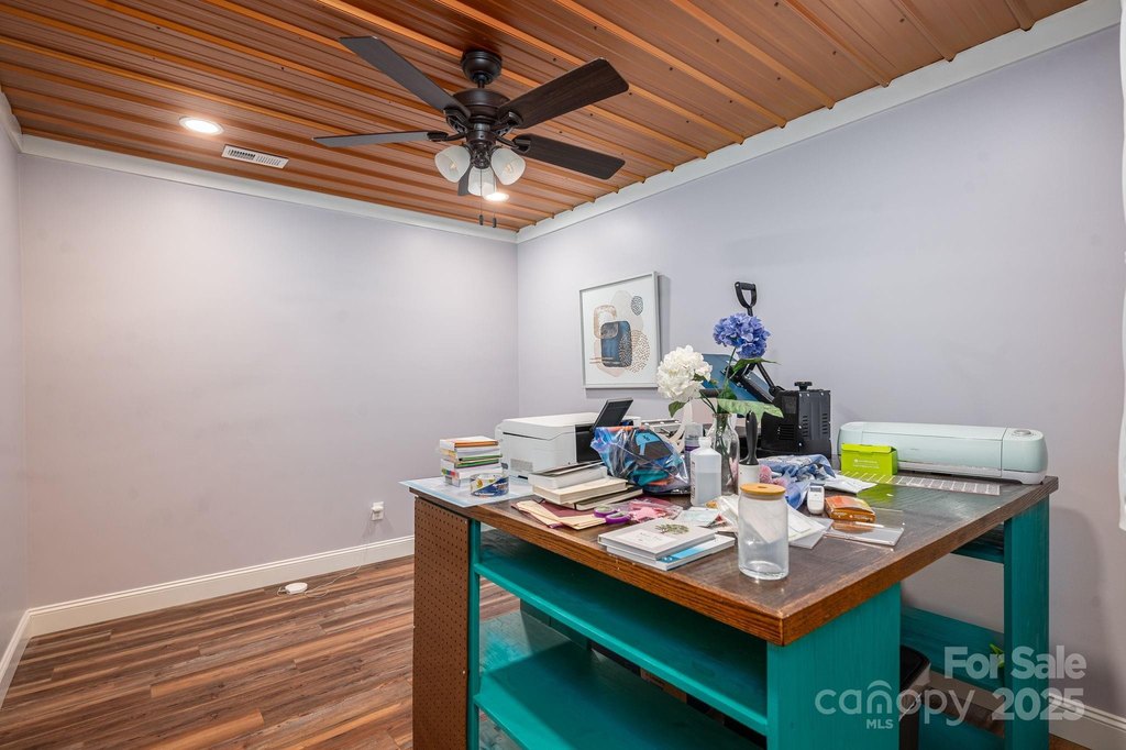 Conover, North Carolina, 28613, United States, 3 Bedrooms Bedrooms, ,4.5 BathroomsBathrooms,Residential,Forsale,2007719