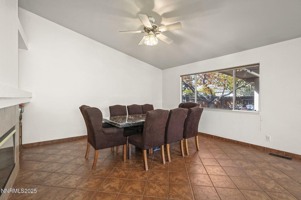 Reno, Nevada, 89502, United States, 4 Bedrooms Bedrooms, ,2 BathroomsBathrooms,Residential,Forsale,1998767