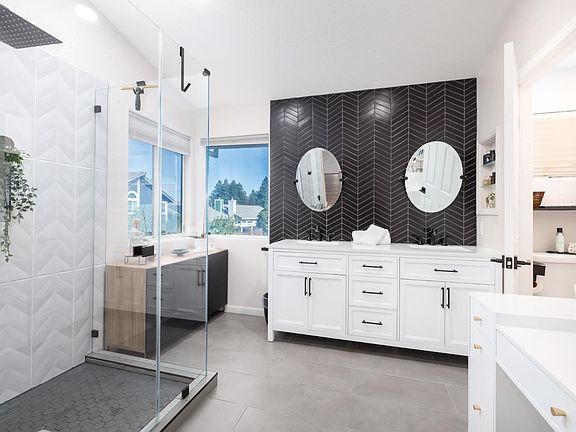 Santa Rosa, California, 95401, United States, 4 Bedrooms Bedrooms, ,3 BathroomsBathrooms,Residential,Forsale,1999291