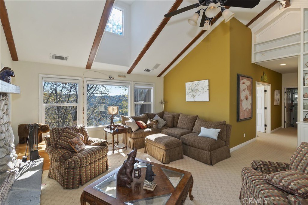 Lake Arrowhead, California, 92352, United States, 3 Bedrooms Bedrooms, ,2.5 BathroomsBathrooms,Residential,Forsale,2000297