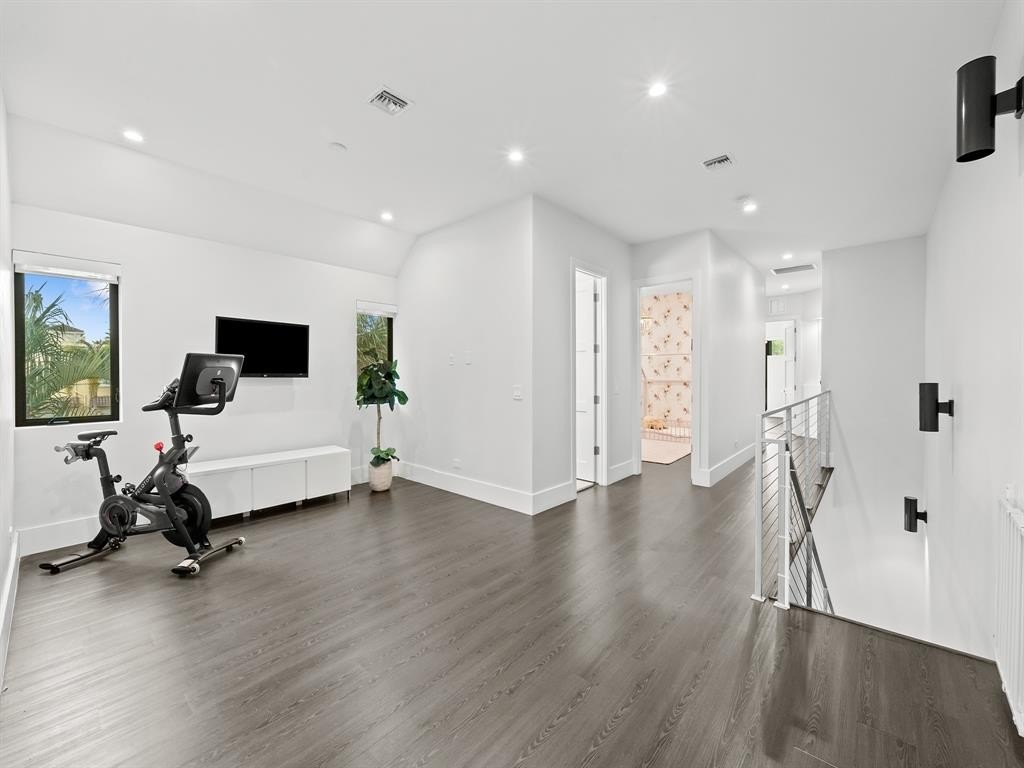 Fort Lauderdale, Florida, 33304, United States, 3 Bedrooms Bedrooms, ,3.5 BathroomsBathrooms,Residential,Forsale,2004487