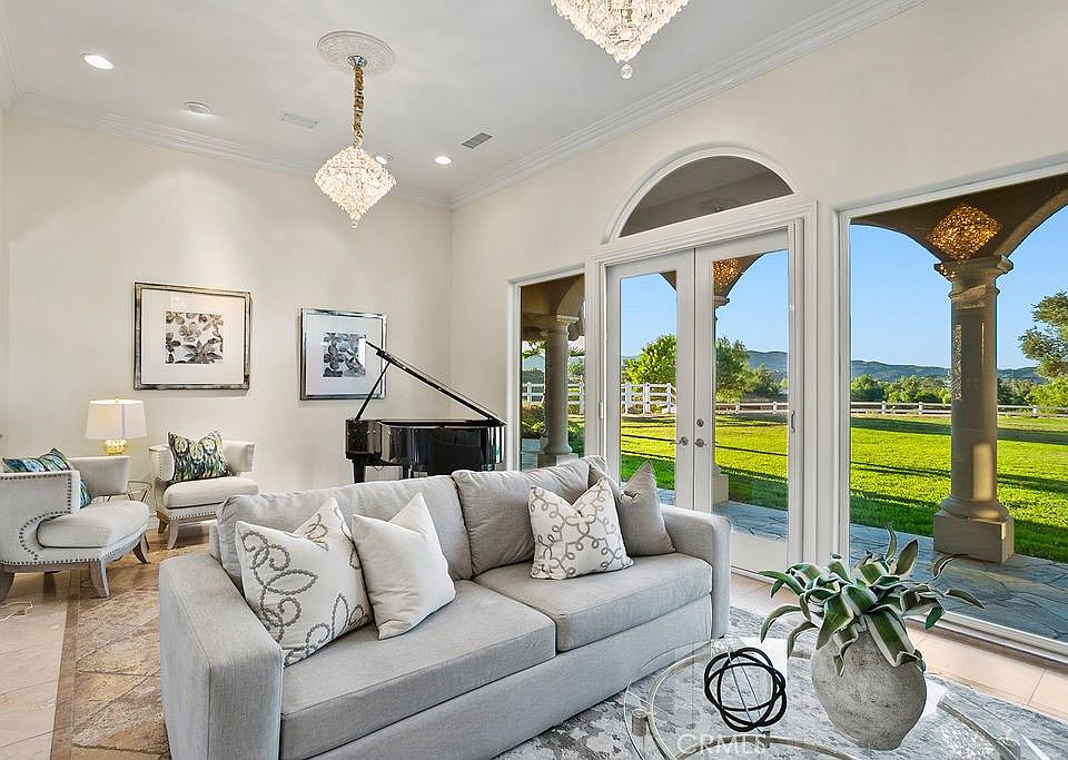 Murrieta, California, 92562, United States, 5 Bedrooms Bedrooms, ,5 BathroomsBathrooms,Residential,Forsale,2004225