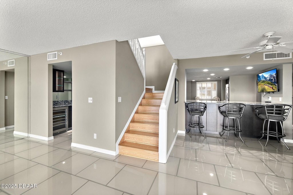 Daytona Beach Shores, Florida, 32118, United States, 3 Bedrooms Bedrooms, ,3 BathroomsBathrooms,Residential,Forsale,2007406