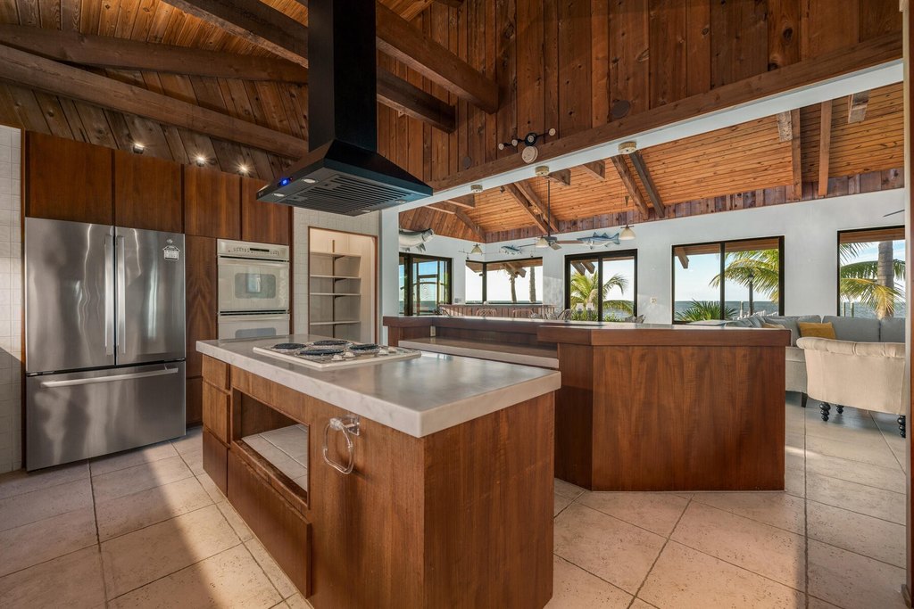 Marathon, Florida, 33050, United States, 3 Bedrooms Bedrooms, ,3 BathroomsBathrooms,Residential,Forsale,2011130