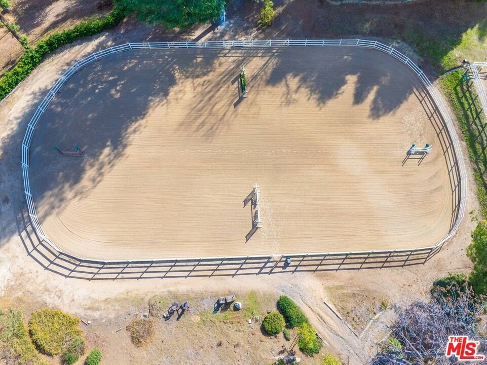 Calabasas, California, 91302, United States, 3 Bedrooms Bedrooms, ,2 BathroomsBathrooms,Residential,Forsale,2001432