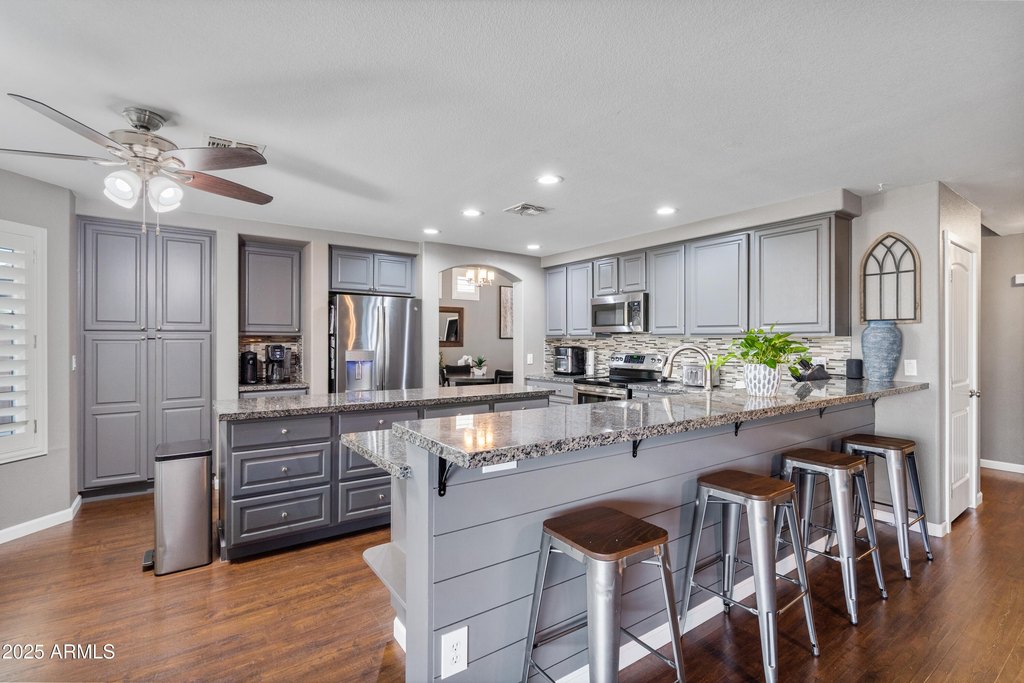 Mesa, Arizona, 85212, United States, 4 Bedrooms Bedrooms, ,3 BathroomsBathrooms,Residential,Forsale,2004920