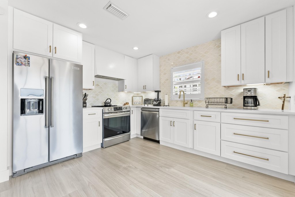 Delray Beach, Florida, 33483, United States, 3 Bedrooms Bedrooms, ,2.5 BathroomsBathrooms,Residential,Forsale,2004656