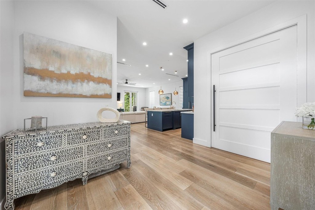 Fort Lauderdale, Florida, 33301, United States, 4 Bedrooms Bedrooms, ,4.5 BathroomsBathrooms,Residential,Forsale,1968297