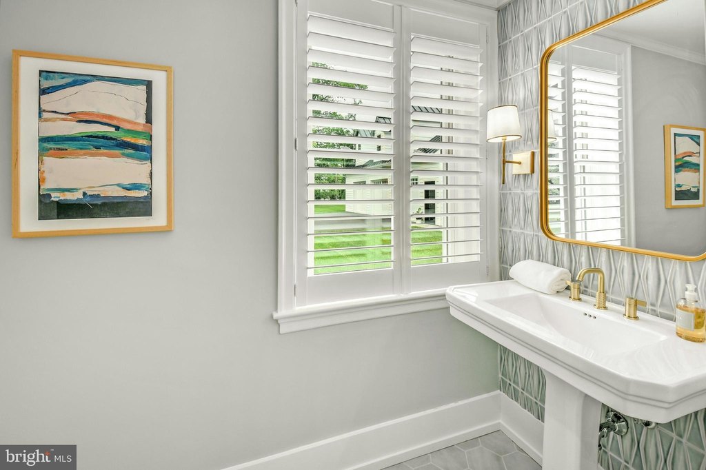 BETHLEHEM, Pennsylvania, 18015, United States, 4 Bedrooms Bedrooms, ,3.5 BathroomsBathrooms,Residential,Forsale,1973407