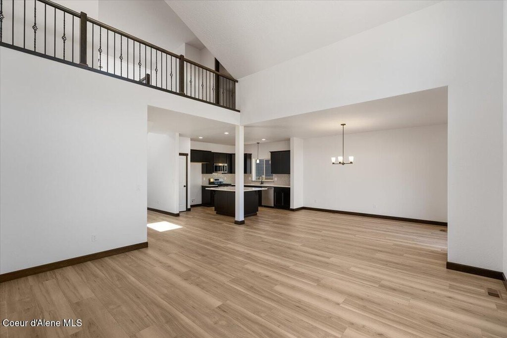 Post Falls, Idaho, 83854, United States, 4 Bedrooms Bedrooms, ,2.5 BathroomsBathrooms,Residential,Forsale,1984579