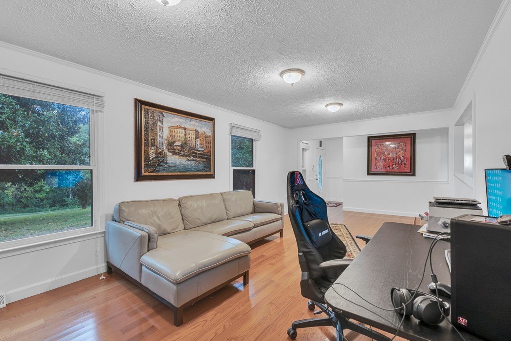 Smithville, Tennessee, 37166, United States, 4 Bedrooms Bedrooms, ,3 BathroomsBathrooms,Residential,Forsale,2010949