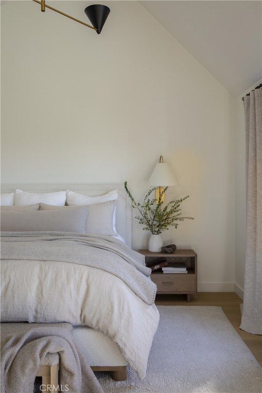 Lake Arrowhead, California, 92352, United States, 5 Bedrooms Bedrooms, ,5 BathroomsBathrooms,Residential,Forsale,2004865