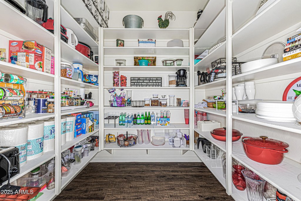 Gilbert, Arizona, 85296, United States, 4 Bedrooms Bedrooms, ,4.5 BathroomsBathrooms,Residential,Forsale,2004937