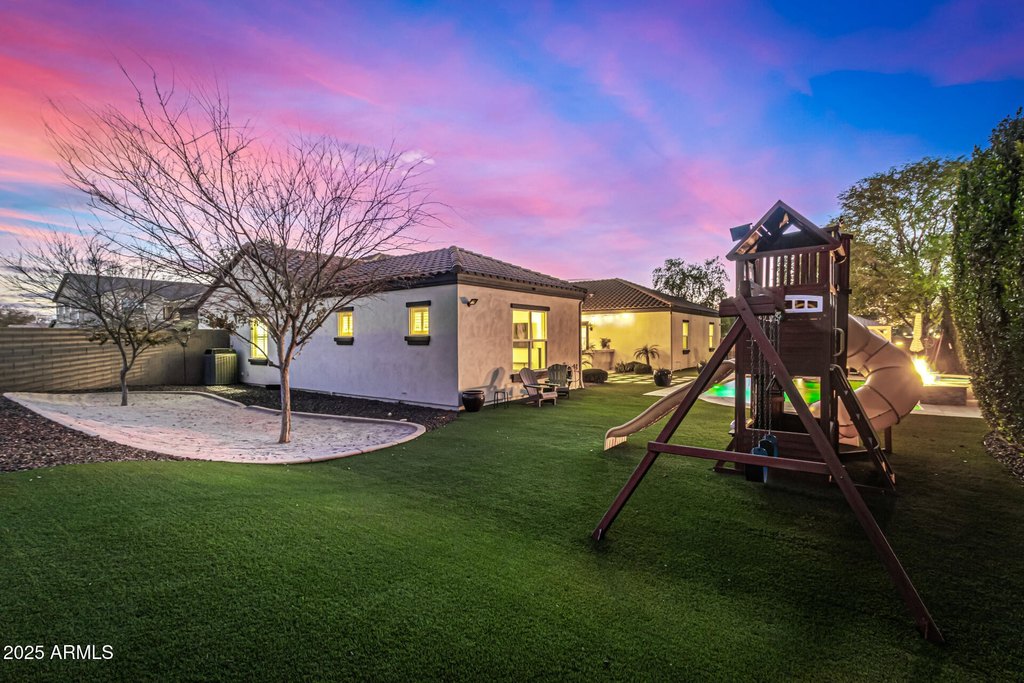 Gilbert, Arizona, 85296, United States, 4 Bedrooms Bedrooms, ,4.5 BathroomsBathrooms,Residential,Forsale,2004937