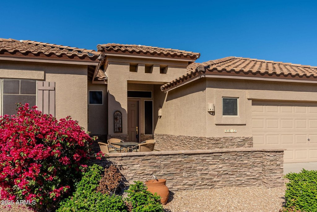 Gold Canyon, Arizona, 85118, United States, 3 Bedrooms Bedrooms, ,2 BathroomsBathrooms,Residential,Forsale,2004927