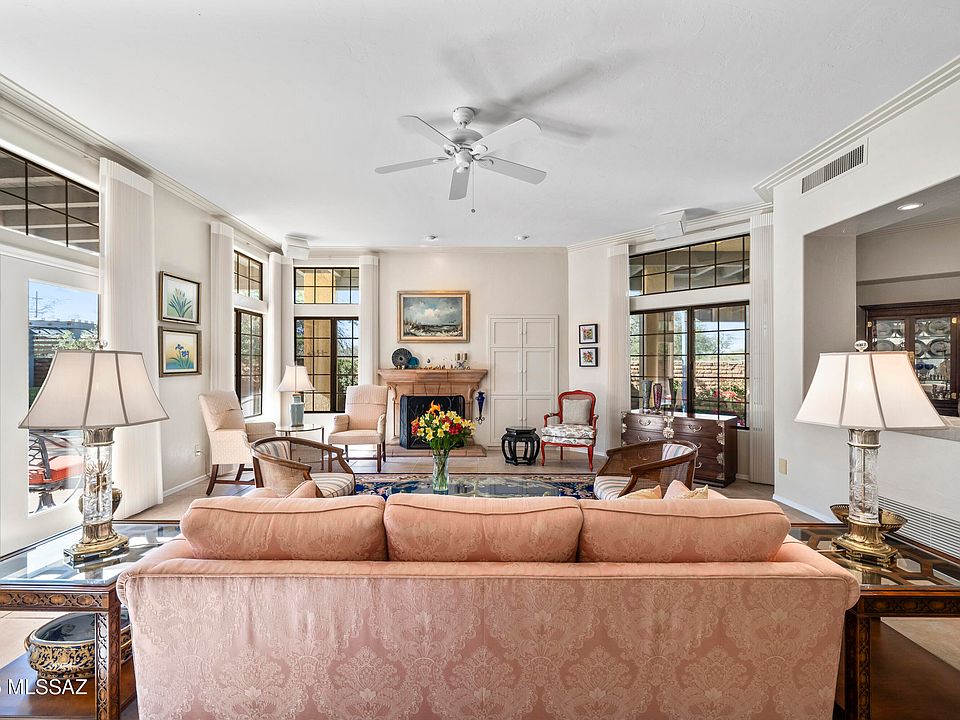 Tucson, Arizona, 85712, United States, 3 Bedrooms Bedrooms, ,2 BathroomsBathrooms,Residential,Forsale,2004426