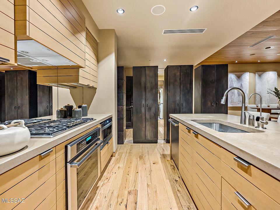 Tucson, Arizona, 85739, United States, 2 Bedrooms Bedrooms, ,3 BathroomsBathrooms,Residential,Forsale,2004442