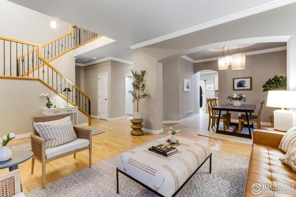 Windsor, Colorado, 80528, United States, 5 Bedrooms Bedrooms, ,3.5 BathroomsBathrooms,Residential,Forsale,2009202