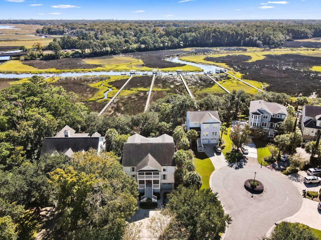 Charleston, South Carolina, 29414, United States, 8 Bedrooms Bedrooms, ,5.5 BathroomsBathrooms,Residential,Forsale,2007731