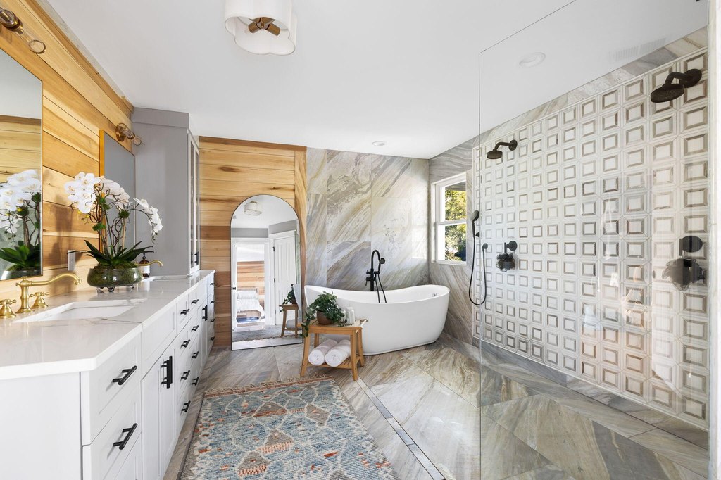 Charleston, South Carolina, 29414, United States, 8 Bedrooms Bedrooms, ,5.5 BathroomsBathrooms,Residential,Forsale,2007731